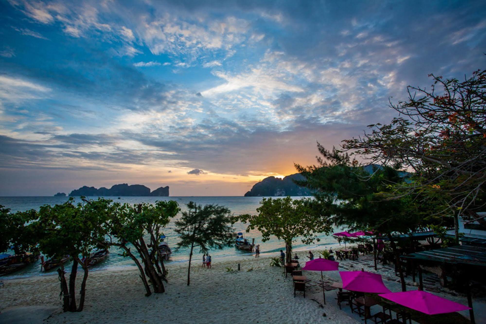 渡假村 Paradise