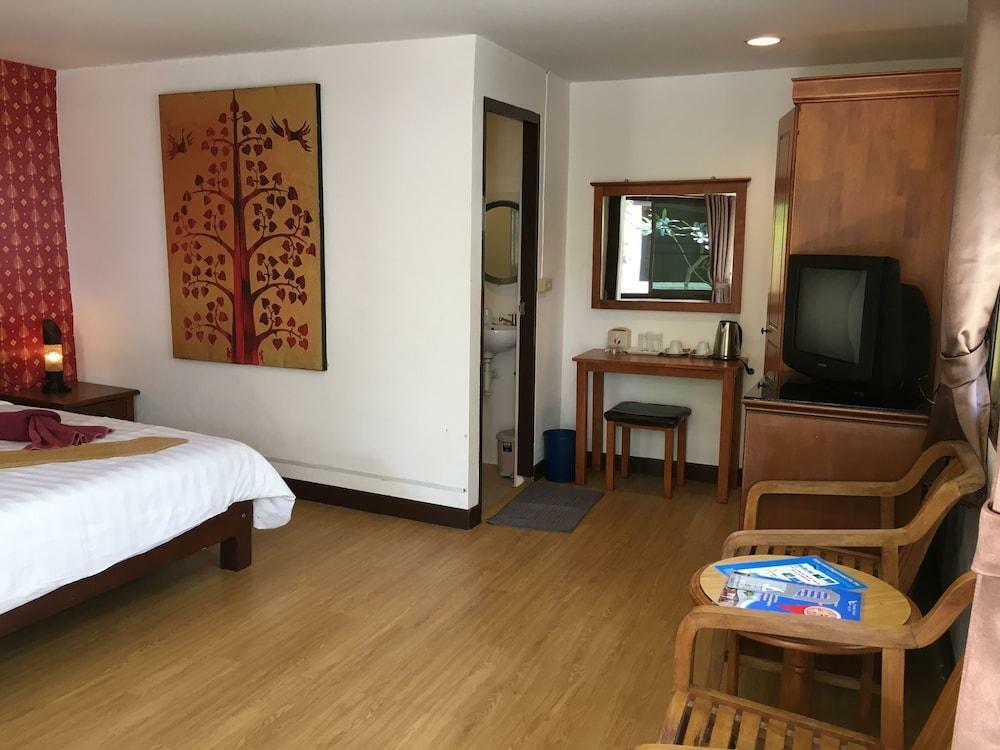 Resor Paradise Kepulauan Phi Phi